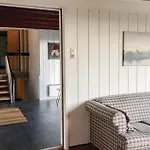 Five-bedroom In